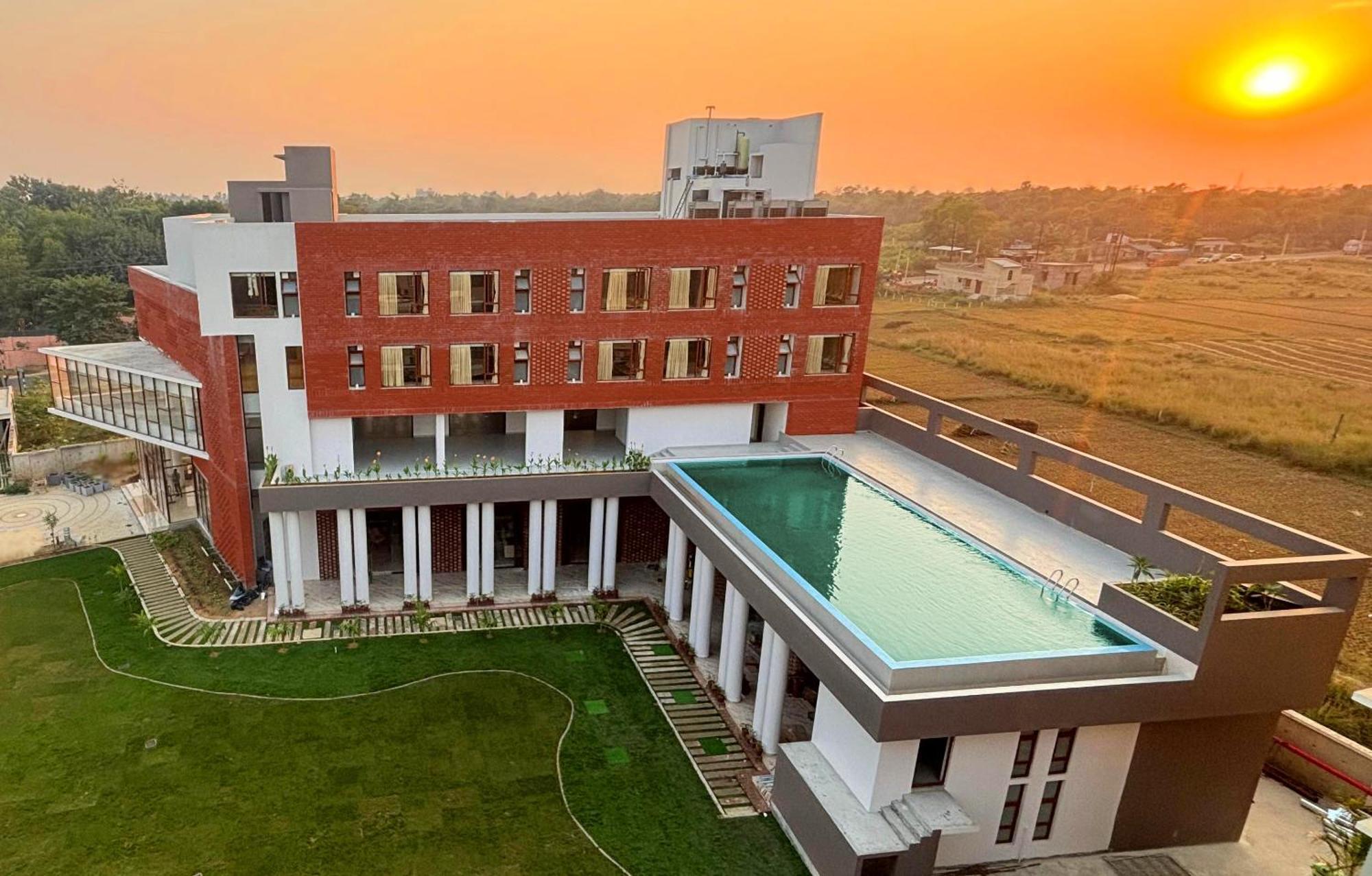 The Pearl Club Resort Shanti Niketan Ngoại thất bức ảnh