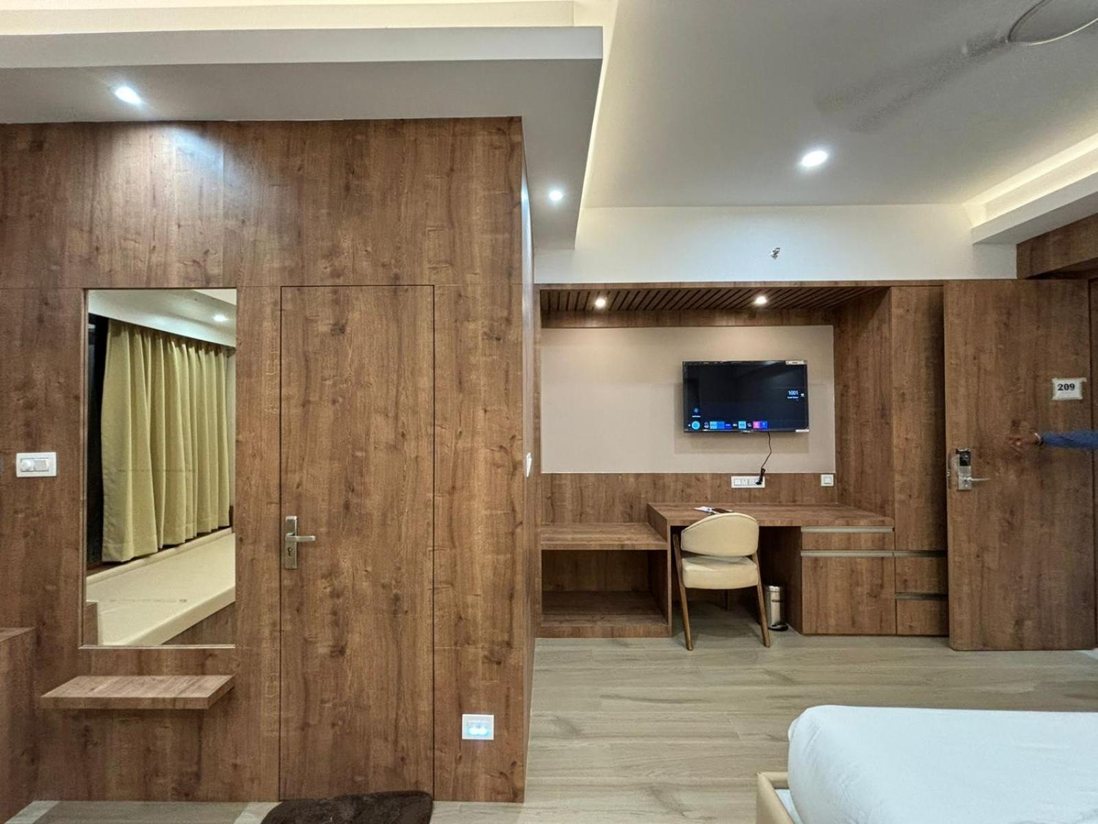 The Pearl Club Resort Shanti Niketan Ngoại thất bức ảnh