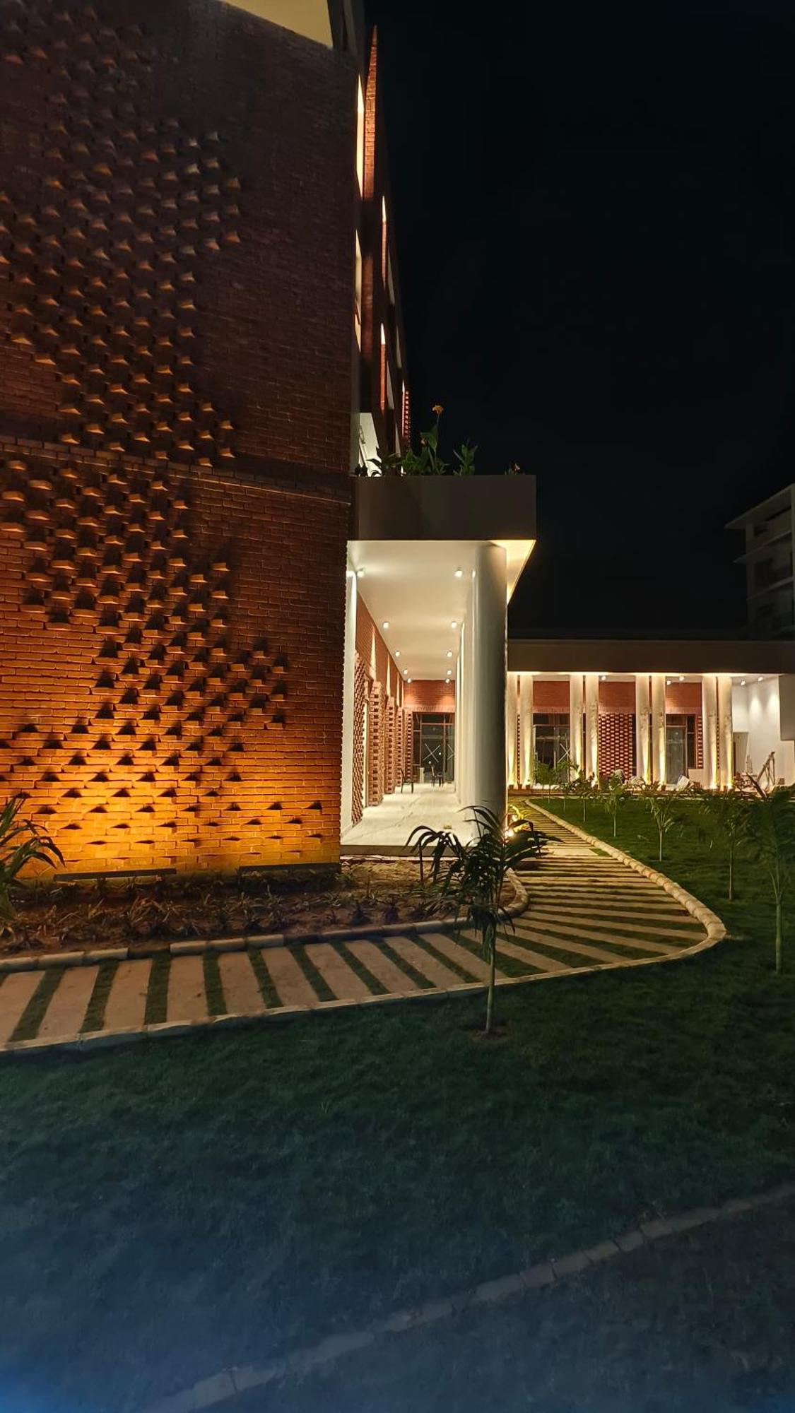 The Pearl Club Resort Shanti Niketan Ngoại thất bức ảnh