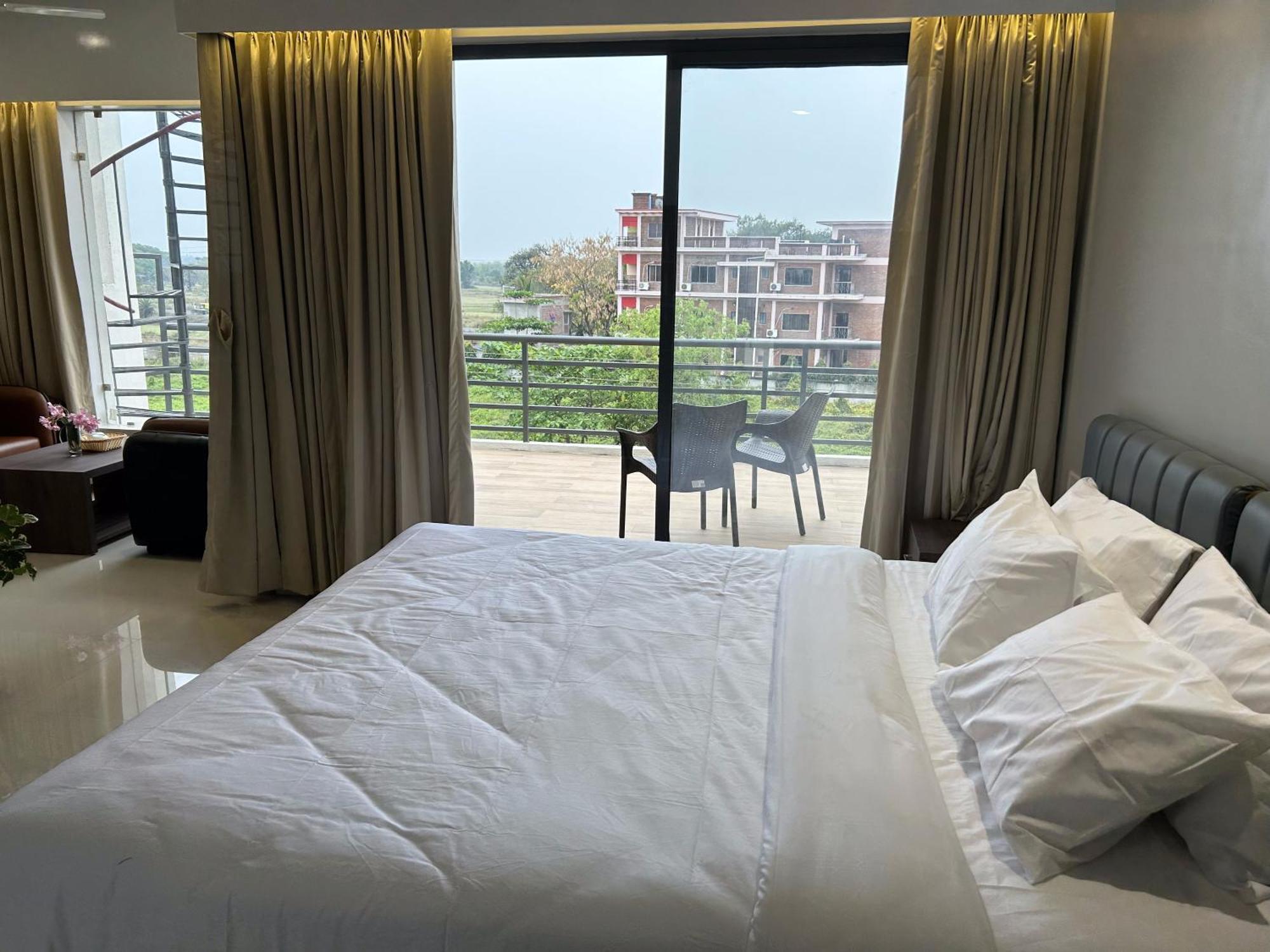 The Pearl Club Resort Shanti Niketan Ngoại thất bức ảnh